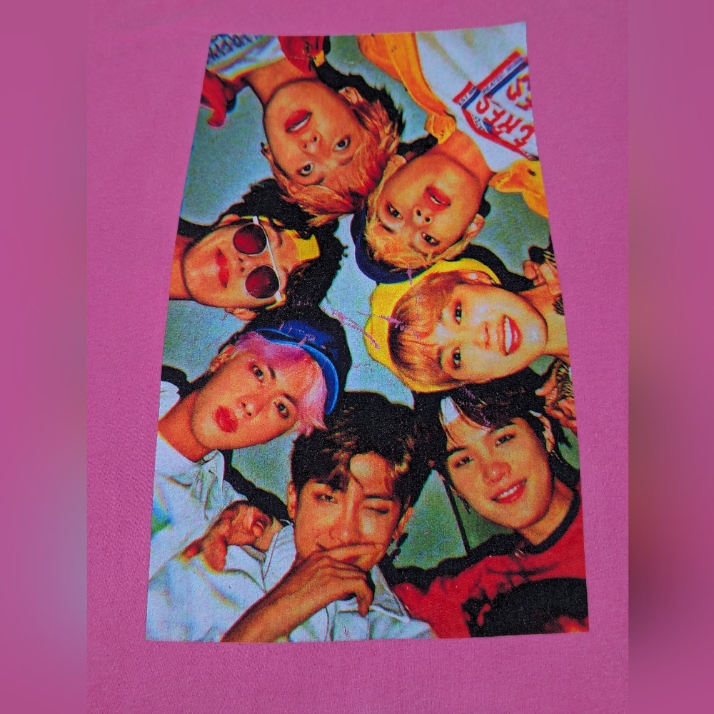 BTS Band Tee Pink Small